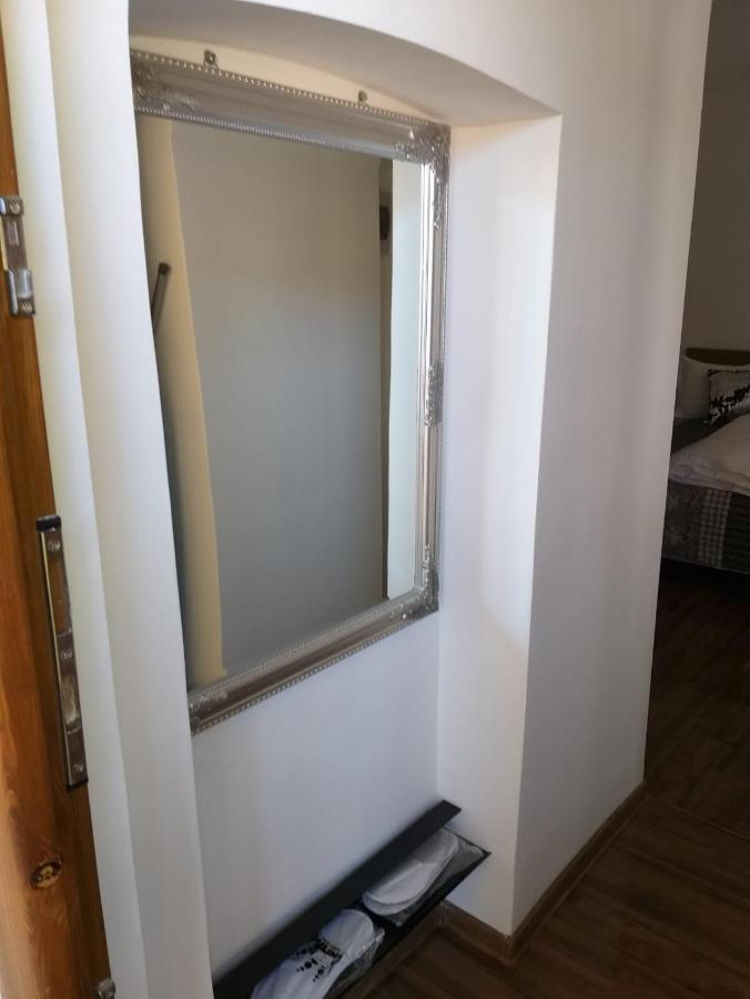 Sara House Apartman Bistriţa Kültér fotó